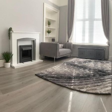 The Princess Flat, Helensburgh. ภายนอก รูปภาพ
