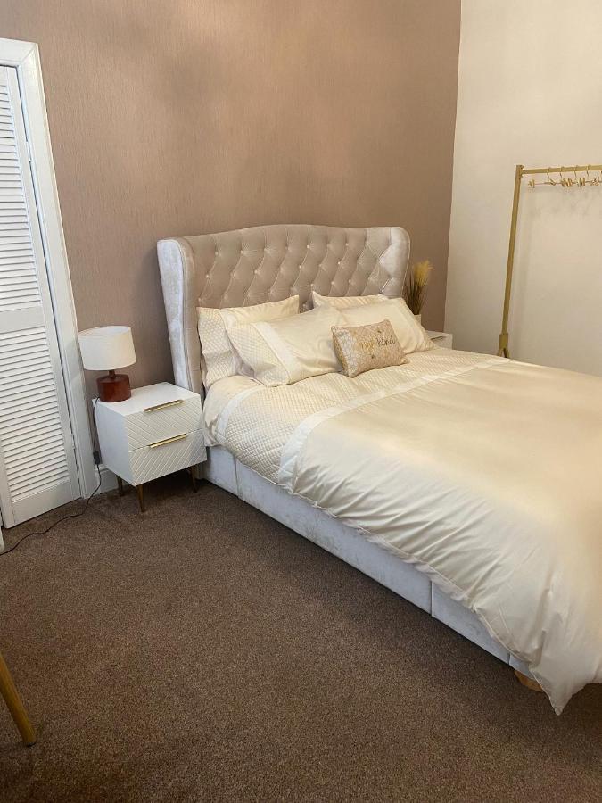 The Princess Flat, Helensburgh. ภายนอก รูปภาพ