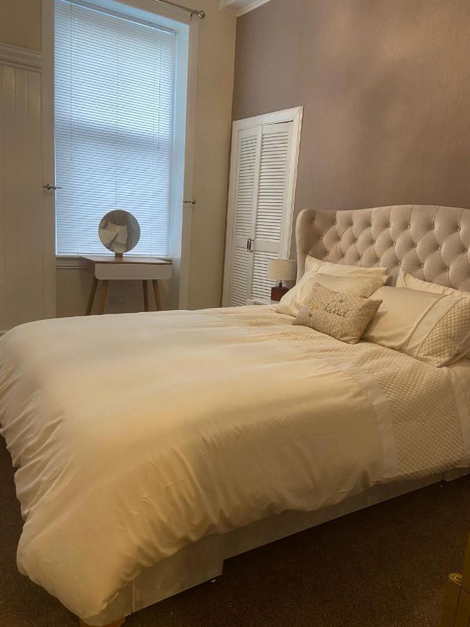 The Princess Flat, Helensburgh. ภายนอก รูปภาพ